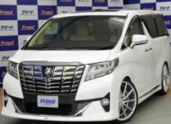 Toyota Alphard Hybrid SR 2016