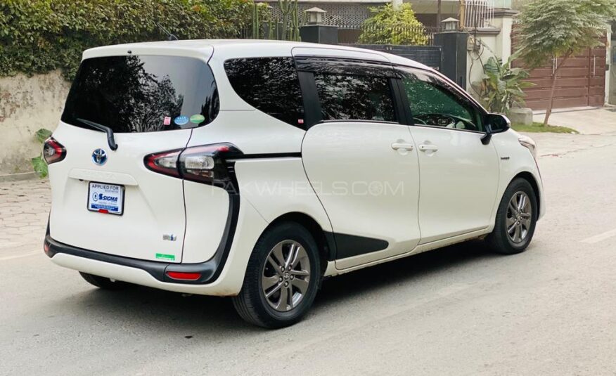 Toyota Sienta G 2017