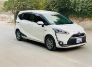 Toyota Sienta G 2017