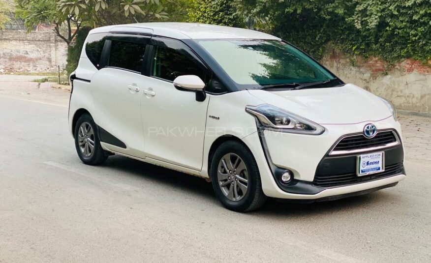 Toyota Sienta G 2017