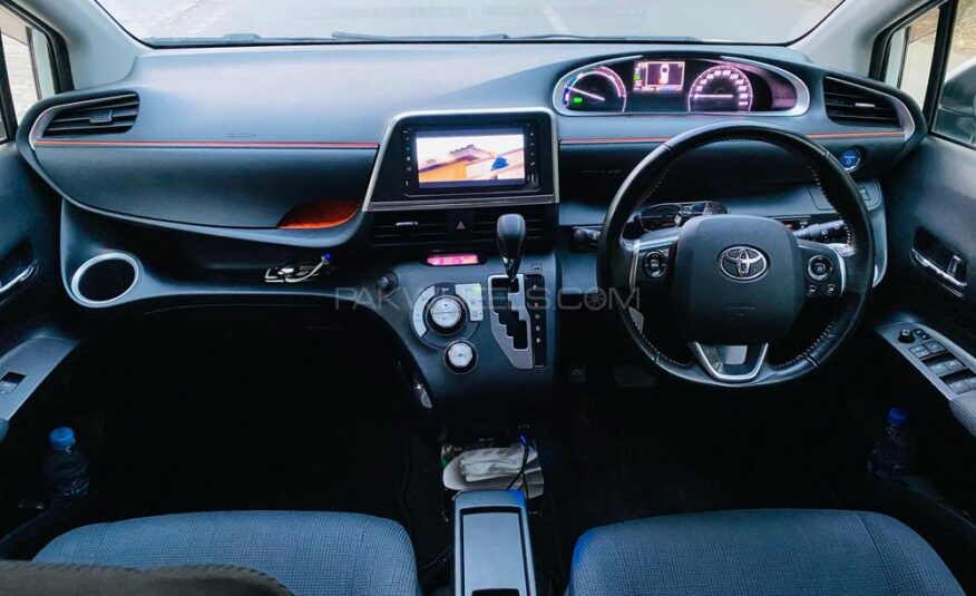 Toyota Sienta G 2017